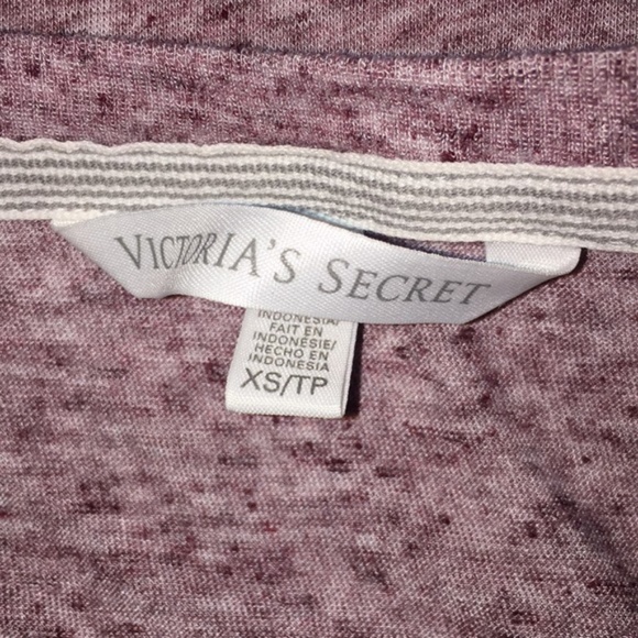 Victoria's Secret Lightweight Workout Top XS - Picture 5 of 11